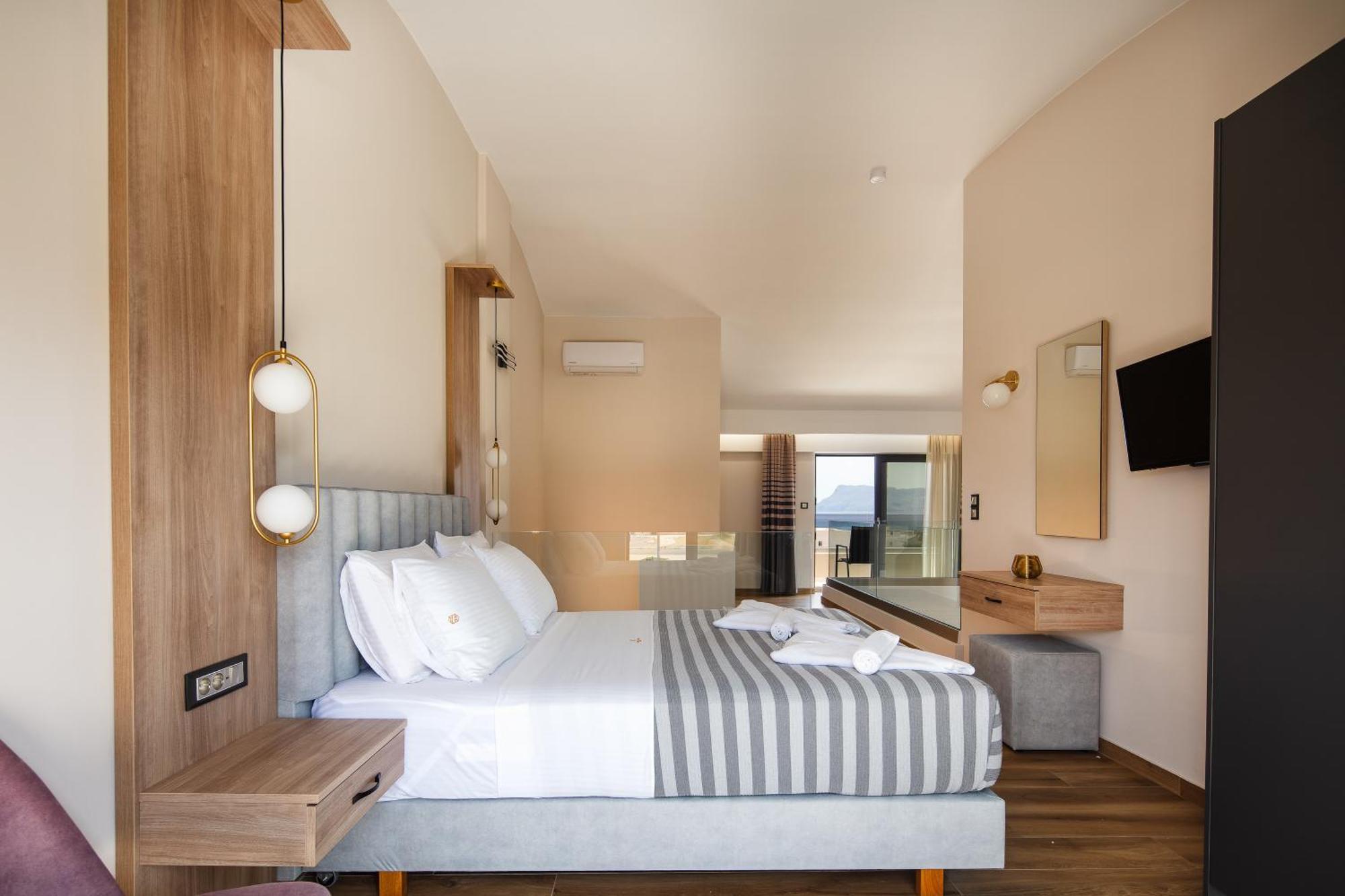 Sapphire Horizon Hotel 4*